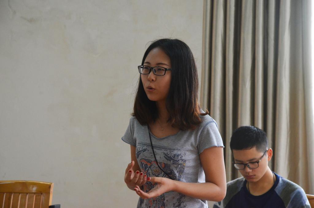 学生发表疑问